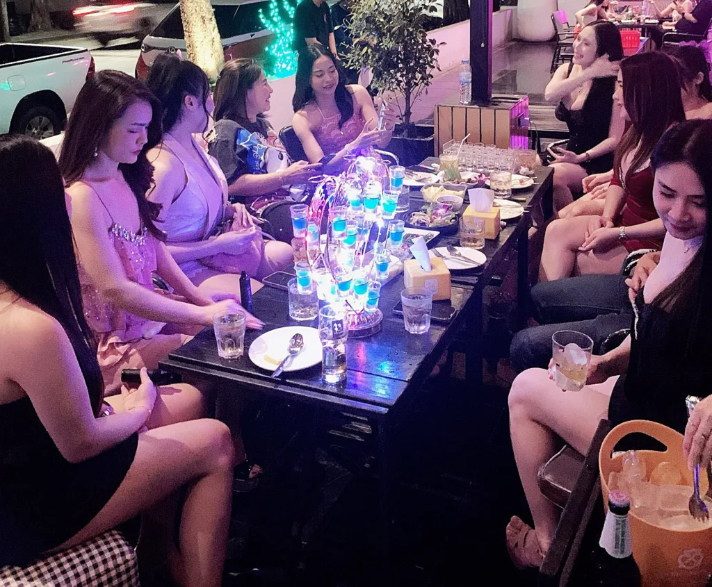 라오스 PR걸 안내