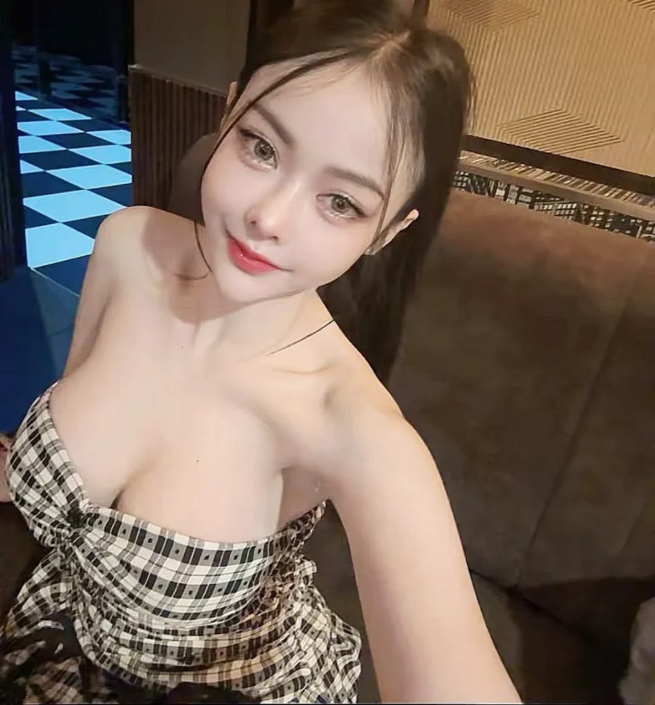 팡팡 가라오케 아가씨