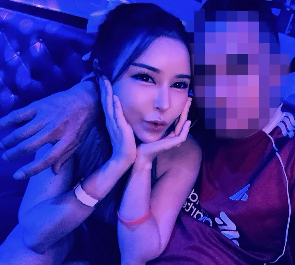 오빠라오스의 방비엥 유흥